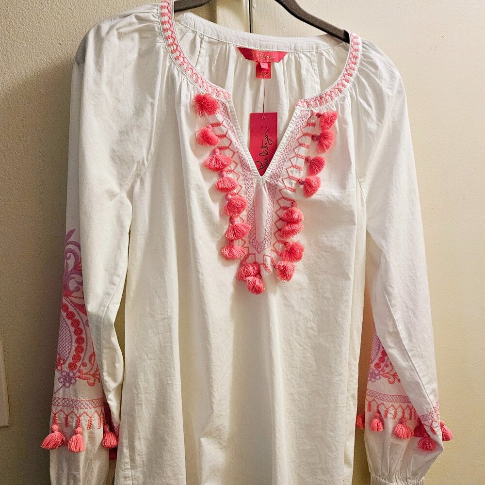 Lilly Pulitzer tunic top- fits like a Medium.